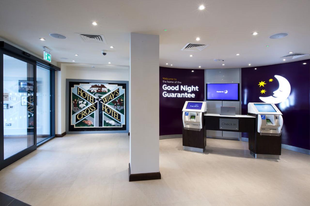 Premier Inn London Eltham Exterior foto